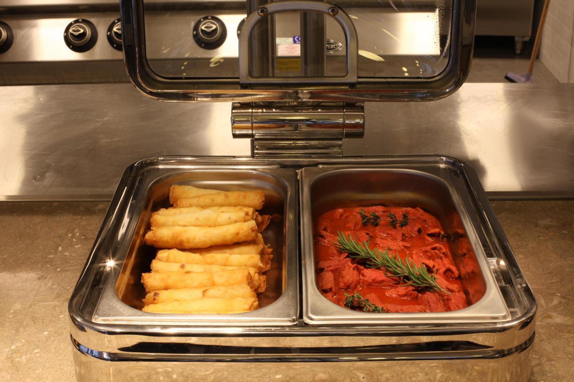 Bentley Hotel Bosphorus - Special Class Stambuł Zewnętrze zdjęcie A chafing dish